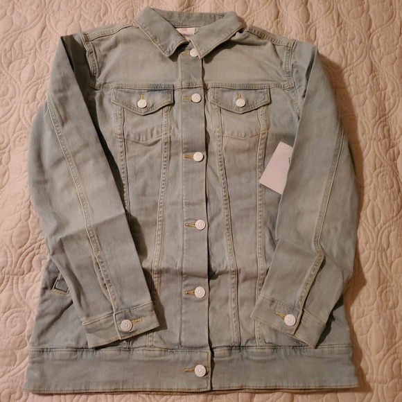 NWT SMALL LULAROE JAXON DENIM JACKET 🦄🦄 PATCHES - Picture 2 of 6